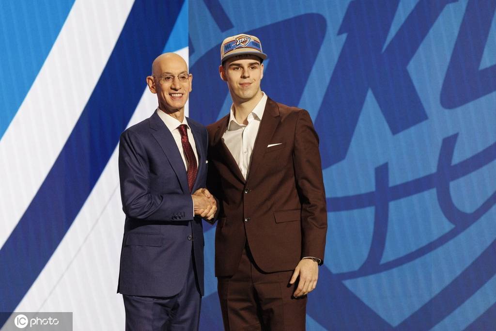 托皮奇接受睾丸手术缺席4-6周 上赛季因伤报销